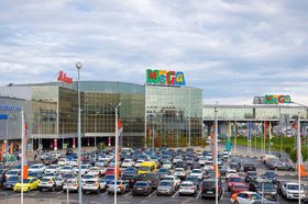 Газпромбанк приобрел торговые центры «Мега»