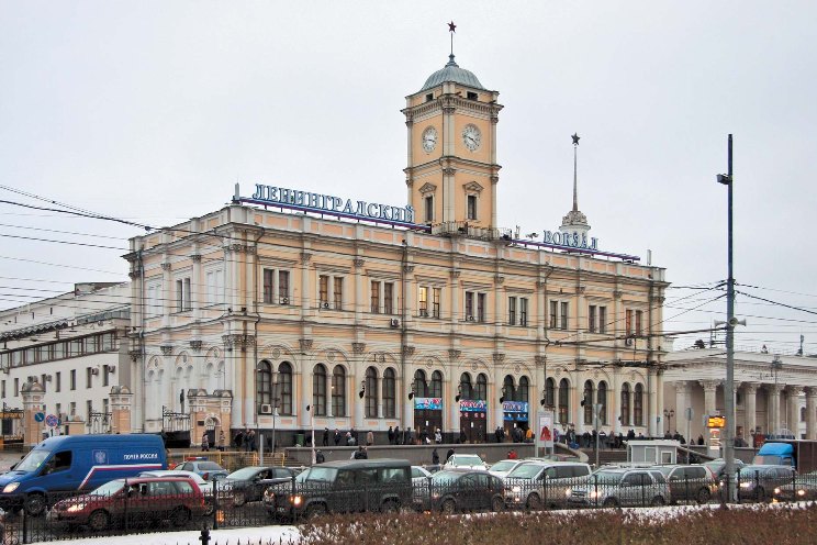 Ярославский и ленинградский вокзал