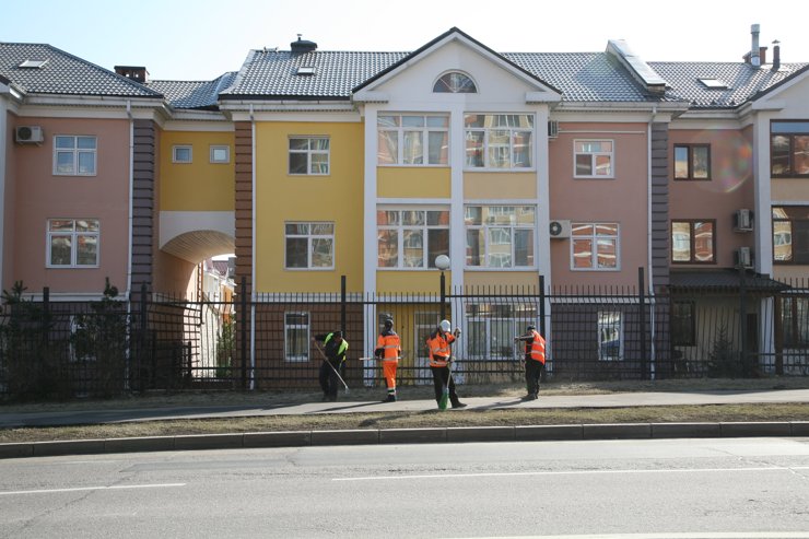 Главный архитектор Москвы предложил убрать заборы во дворах