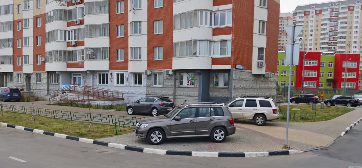Жители Путилково возмущены отсутствием парковок в новых ЖК
