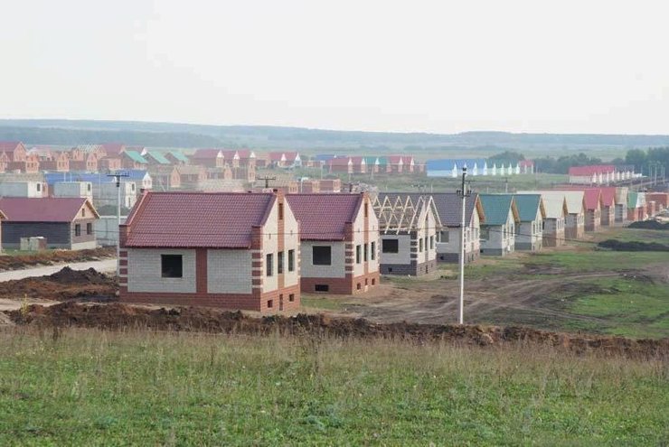 23 многодетным семьям в Краснодаре предоставили участки под ИЖС