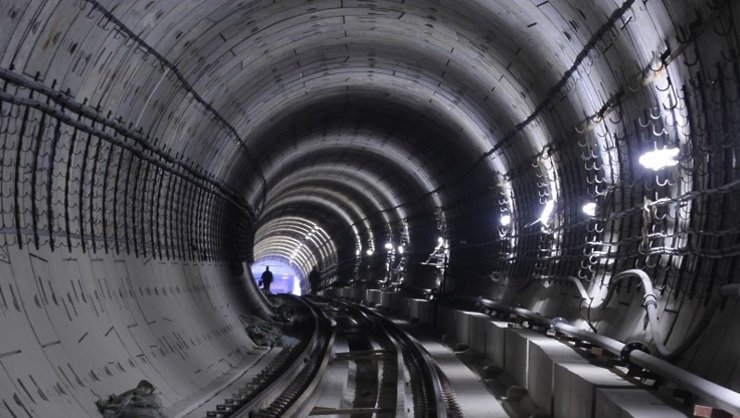 В столичном метро обновят систему освещения тоннелей