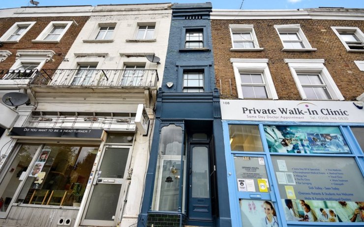 В Лондоне выставлен на продажу самый узкий дом