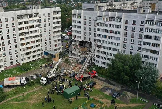 В девятиэтажке в Ногинске взрывом разрушено три этажа
