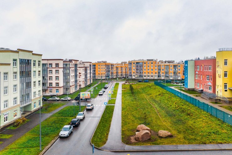 Переехать из Архангельска и Мурманска в Петербург теперь можно по программе «Квартира в зачет»
