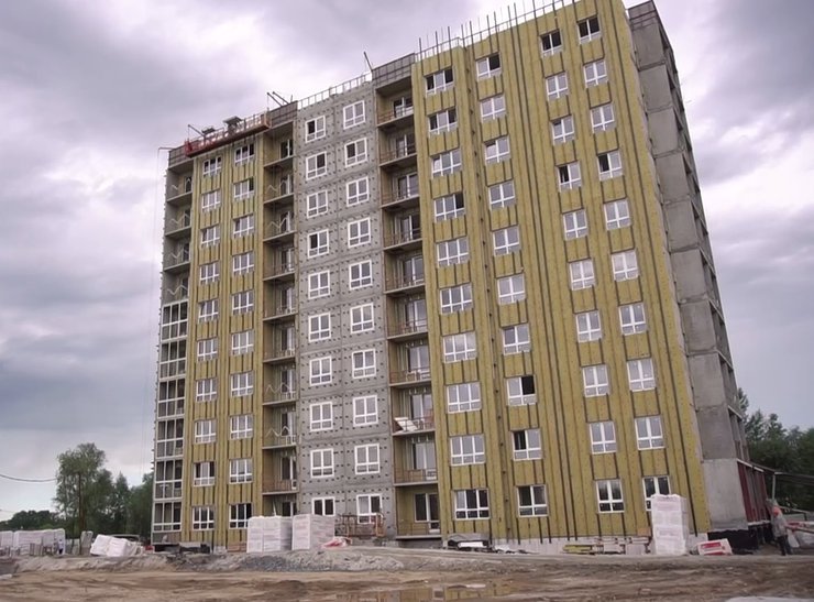 В Новосибирске жителей бараков переселят в многоэтажку на Степной улице