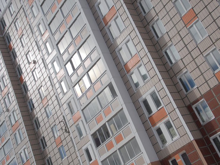 В ЦБ объяснили, как возникла затоваренность на жилищном рынке