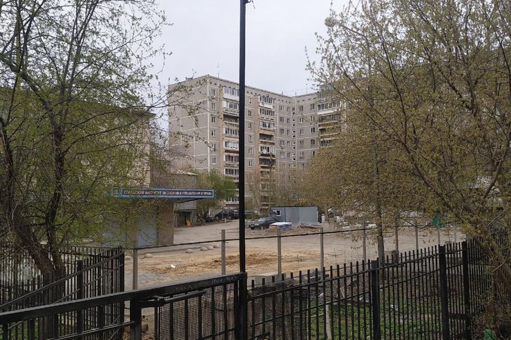 В Екатеринбурге на месте института у сада Энгельса возведут жилой комплекс