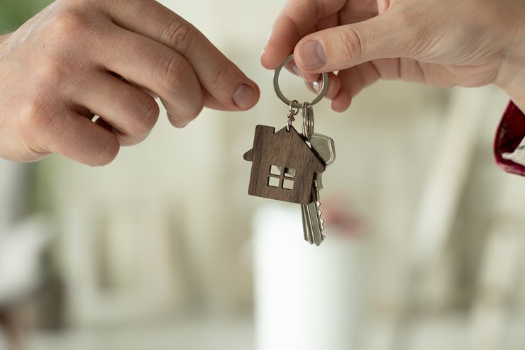 Эксперты отметили активный спрос на жилье в начале мая