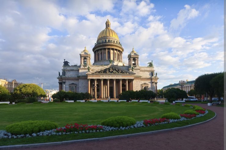 Продажи апартаментов в Санкт-Петербурге выросли почти на 40%
