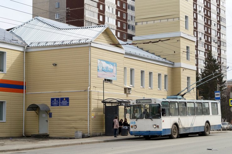 До чкаловской лестницы какой автобус едет